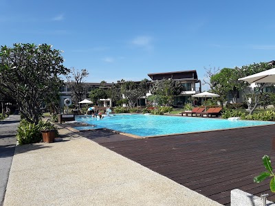 i Tara Resort & Spa, Ban Laem, Thailand