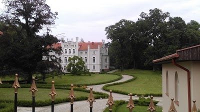Palac Drzeczkowo, Osieczna, Poland