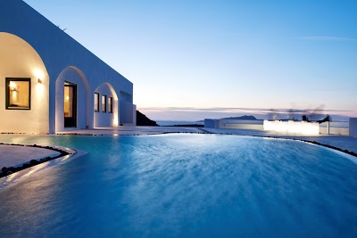 Avant Garde Suites, Santorini, Greece