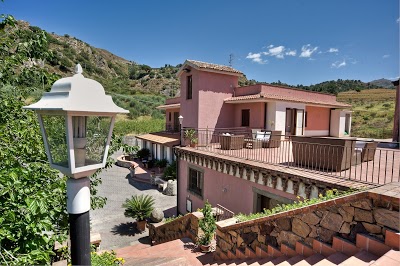 Country Resort la Casa delle Monache, Graniti, Italy