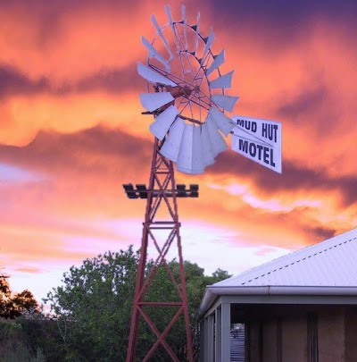 MUD HUT MOTEL, COOBER PEDY, Australia