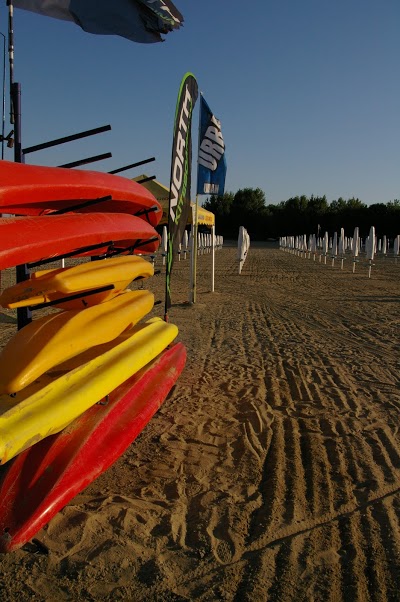 Camping Village Punta Navaccia, Tuoro Sul Trasimeno, Italy