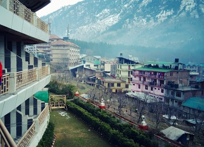 Glacier Resorts, Manali, India
