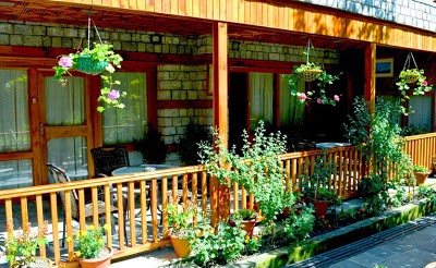Negis Hotel Mayflower, Manali, India