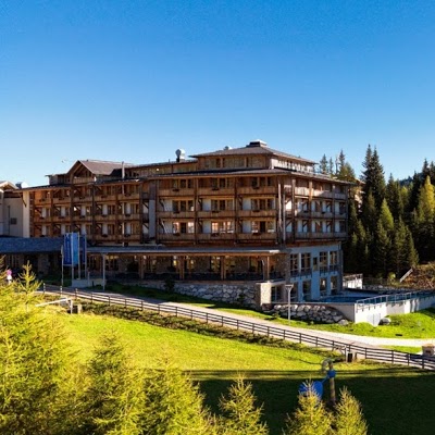 FALKENSTEINER CRISTALLO, RENNWEG, Austria