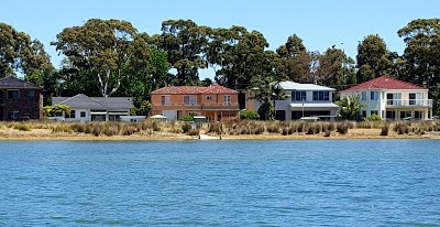 Taren Point Beach House, Taren Point, Australia