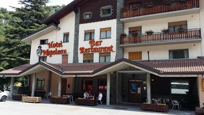 Hotel Ristorante Napol, Montjovet, Italy