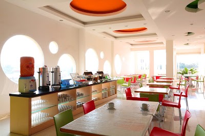 Dewarna Hotel Sutoyo, Malang, Indonesia