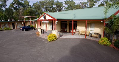 Sanctuary House Resort Motel, Badger Creek, Australia