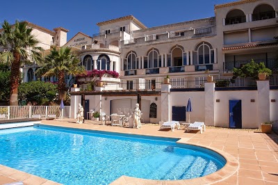 Auberge de la Calanque, Le Lavandou, France