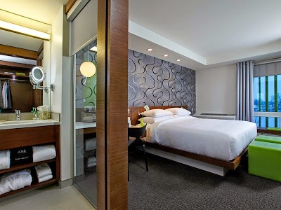 Mere Hotel, Winnipeg, Canada