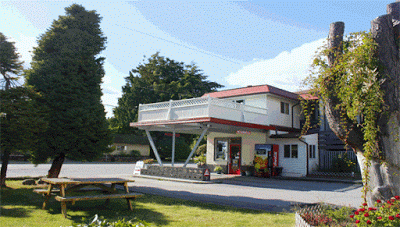 Cozy Court Motel, Sechelt, Canada
