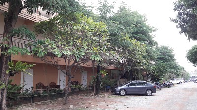 Baan Klang Noen, Bang Lamung, Thailand