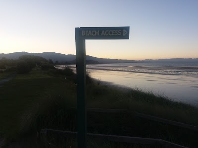 Pohara Beachfront Motel, Pohara, New Zealand