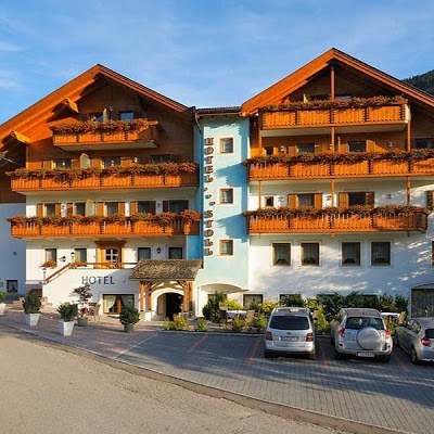 Hotel Stoll, Valle di Casies, Italy