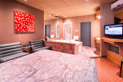 Le Chabrol Hotel and Suites, Montreal, Canada