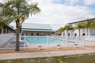 Blueberry Hill RV Resort, Bushnell, United States of America