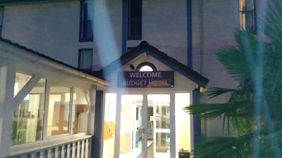 BUDGET HOTEL Melun , Dammarie les lys, France