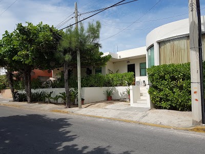 Luna d, Isla Mujeres, Mexico