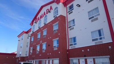 RAMADA EMERALD PARK REGINA EAS, Emerald Park, Canada