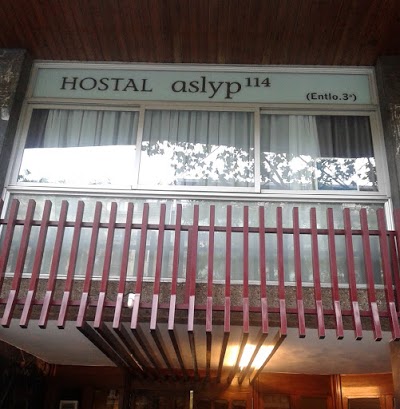 Hostal Aslyp 114, Barcelona, Spain