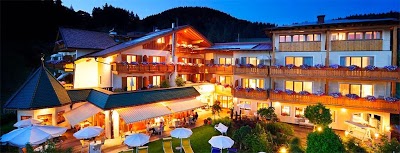 Hotel Viertlerhof, Avelengo, Italy