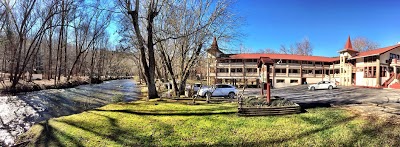 Riverbend Motel & Cabins, Helen, United States of America