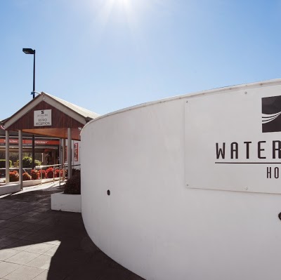 Waterfront Hotel, Diddillibah, Australia