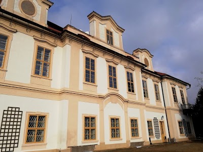 Chateau Loucen Garden Retreat, Loucen, Czech Republic