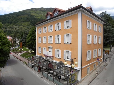 Hotel Villa Regina, Levico Terme, Italy