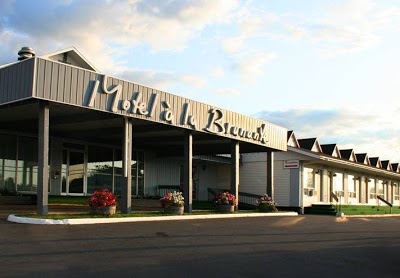 Motel , Sainte-Anne-des-Mont, Canada