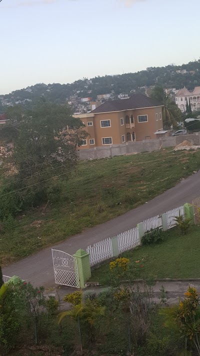 PARADISE WEST GATE HILLS APARTM, St James, Jamaica
