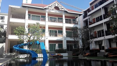 The Fourth Pratumnak, Pattaya, Thailand