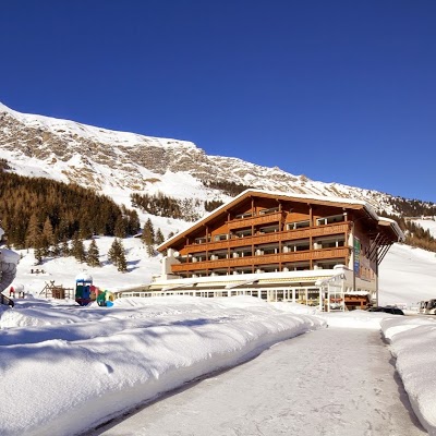 Erstes Kinder- & Gletscherhotel Hintertuxerhof, Tux, Austria