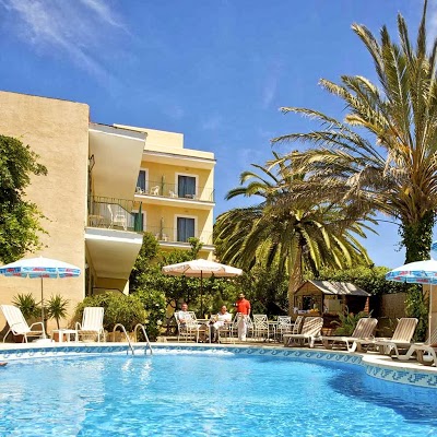 Hostal Celo Garden, Calvia, Spain