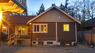 Swiss Chalets Motel, Hope, Canada