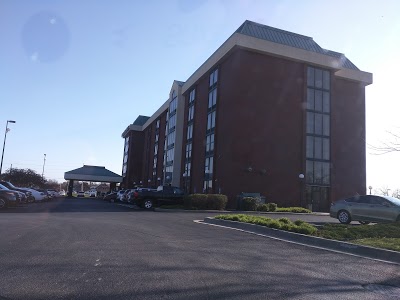 Drury Inn & Suites East - Evansville, IN, Evansville, United States of America