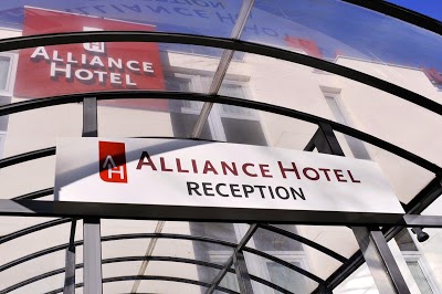 ALLIANCE HOTEL SAINT QUENTIN, Montigny Le Bretonne, France