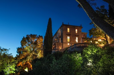 AUBERGE DE NOVES, Noves, France