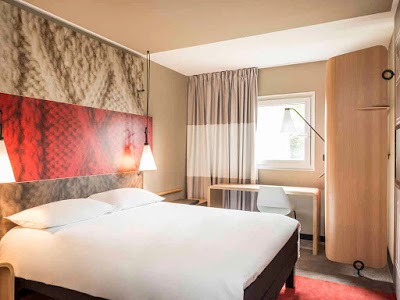 IBIS JOUY EN JOSAS VELIZY, JOUY EN JOSAS, France