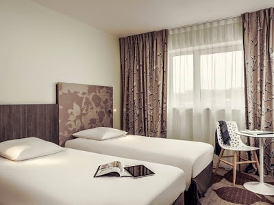 Mercure Compiegne Sud, Lacroix-Saint-Ouen, France