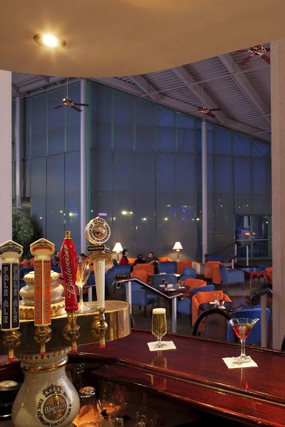 Executive Plaza Hotel & Conference Centre Coquitlam, Coquitlam, Canada
