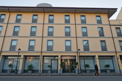 HOTEL CAVOUR IN NOVARA, NOVARA, Italy