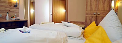 POSTHOTEL TRAUBE, Donauwoerth, Germany