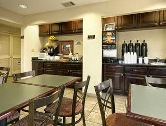 Super 8 Hotel - Baytown, Baytown, United States of America