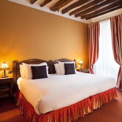 Amarante Beau Manoir, Paris, France