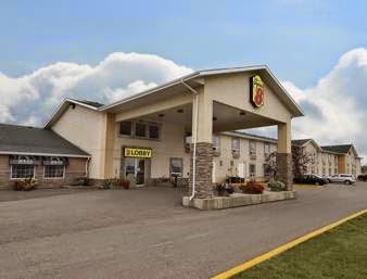 SUPER 8 DAWSON CREEK, Dawson Creek, Canada