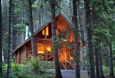 Cathedral Mountain Lodge, Field, Canada