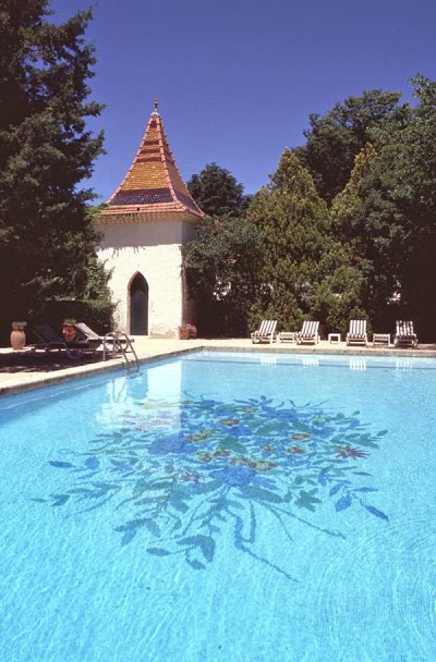DOMAINE DE CHATEAUNEUF, Nans Les Pins, France