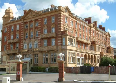 QUEENS CLASSIC HOTEL, Southsea, United Kingdom